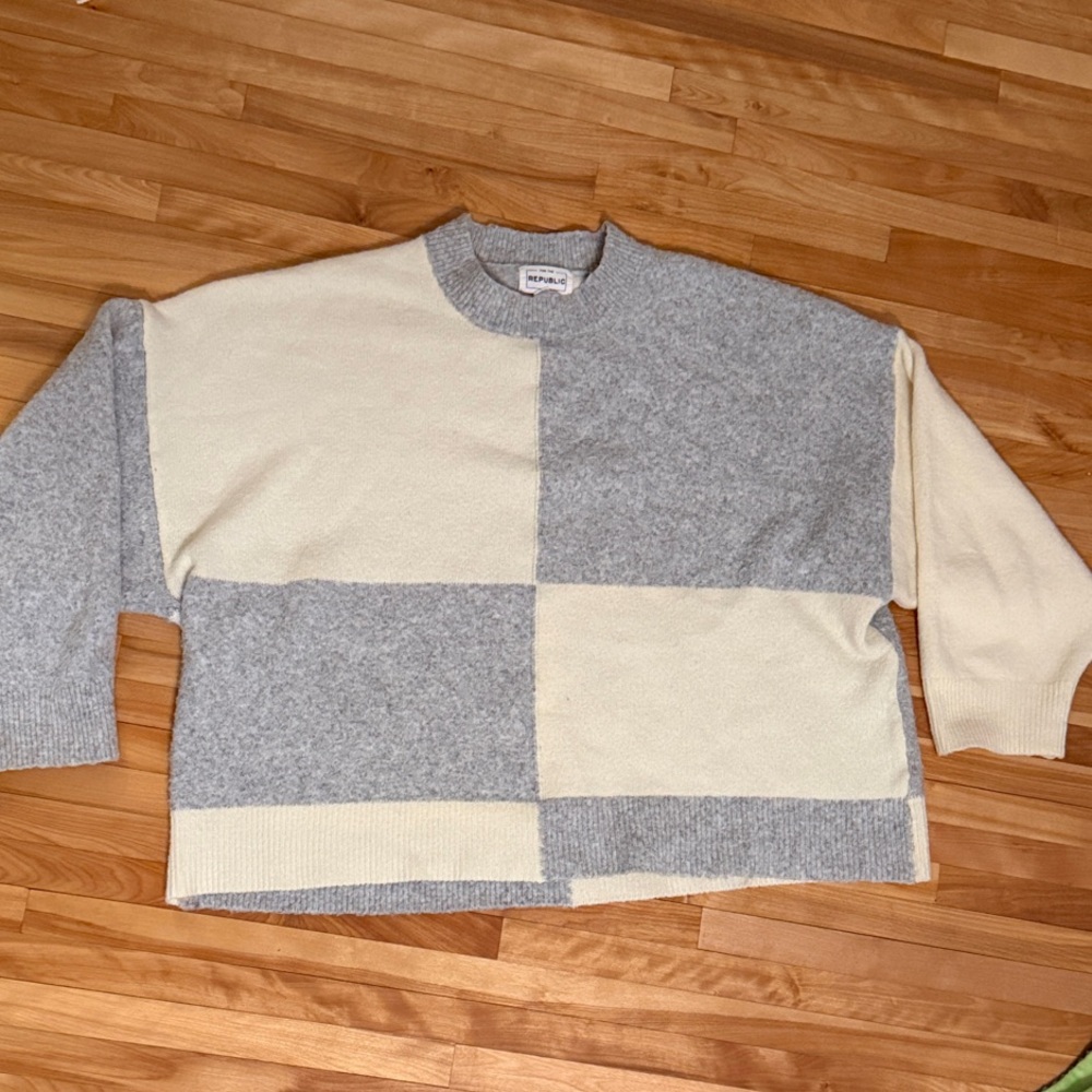 For The Republic Women's Two-Tone Crewneck Sweater